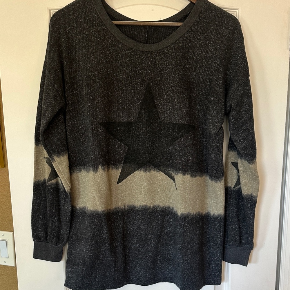 T Party Fashion Charcoal Oversized Long Sleeve Shirt Size Small
